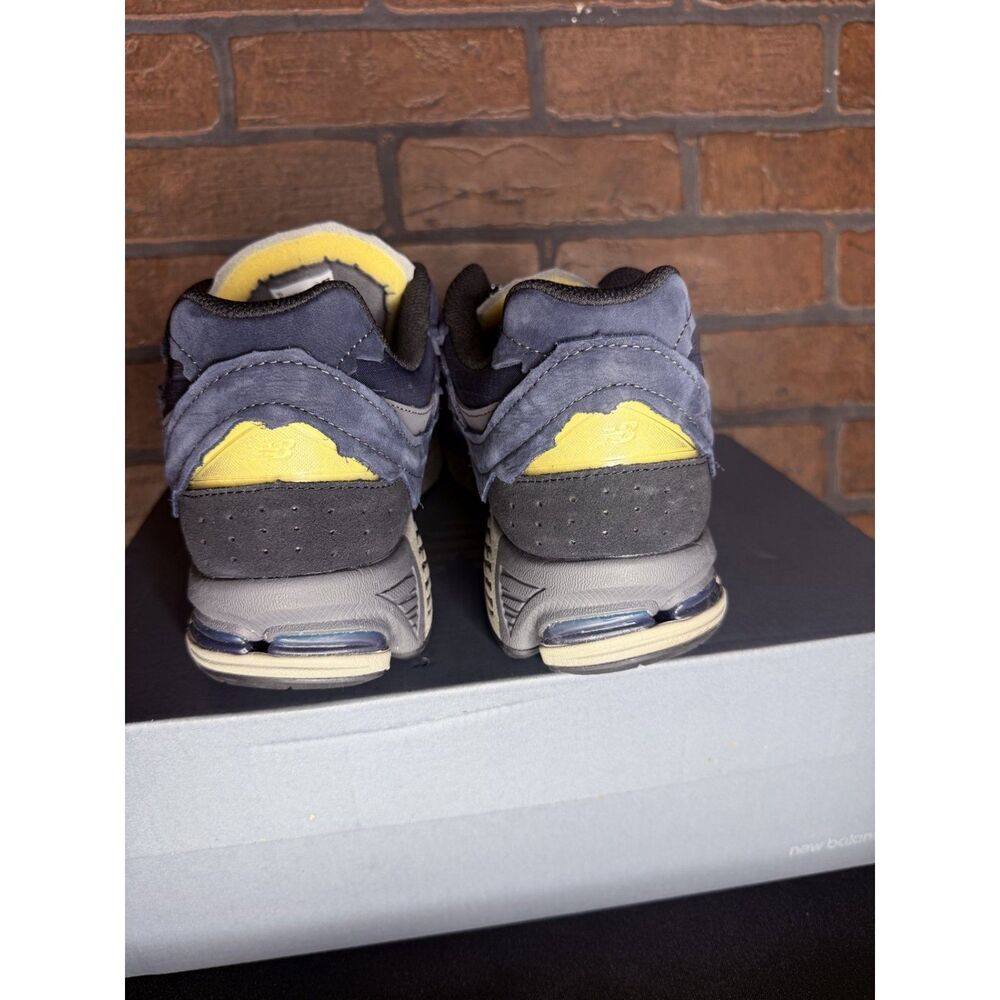 New Balance 2002R Protection Pack Navy Blue Grey M2002RDO Mens 10.5 Sneakers